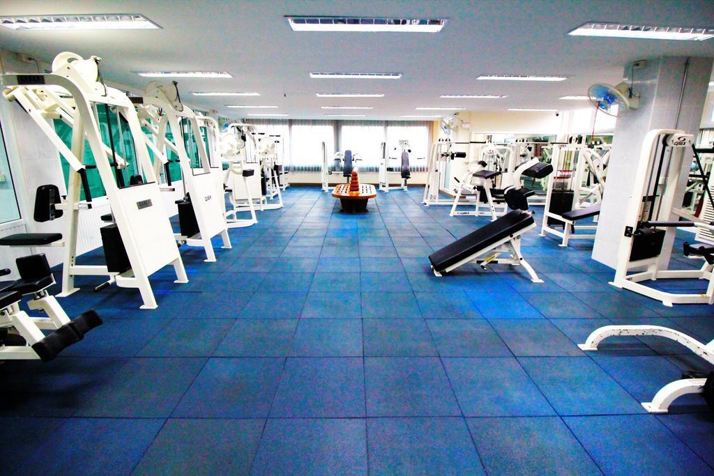 bahay-panuluyan Ac Sport Village